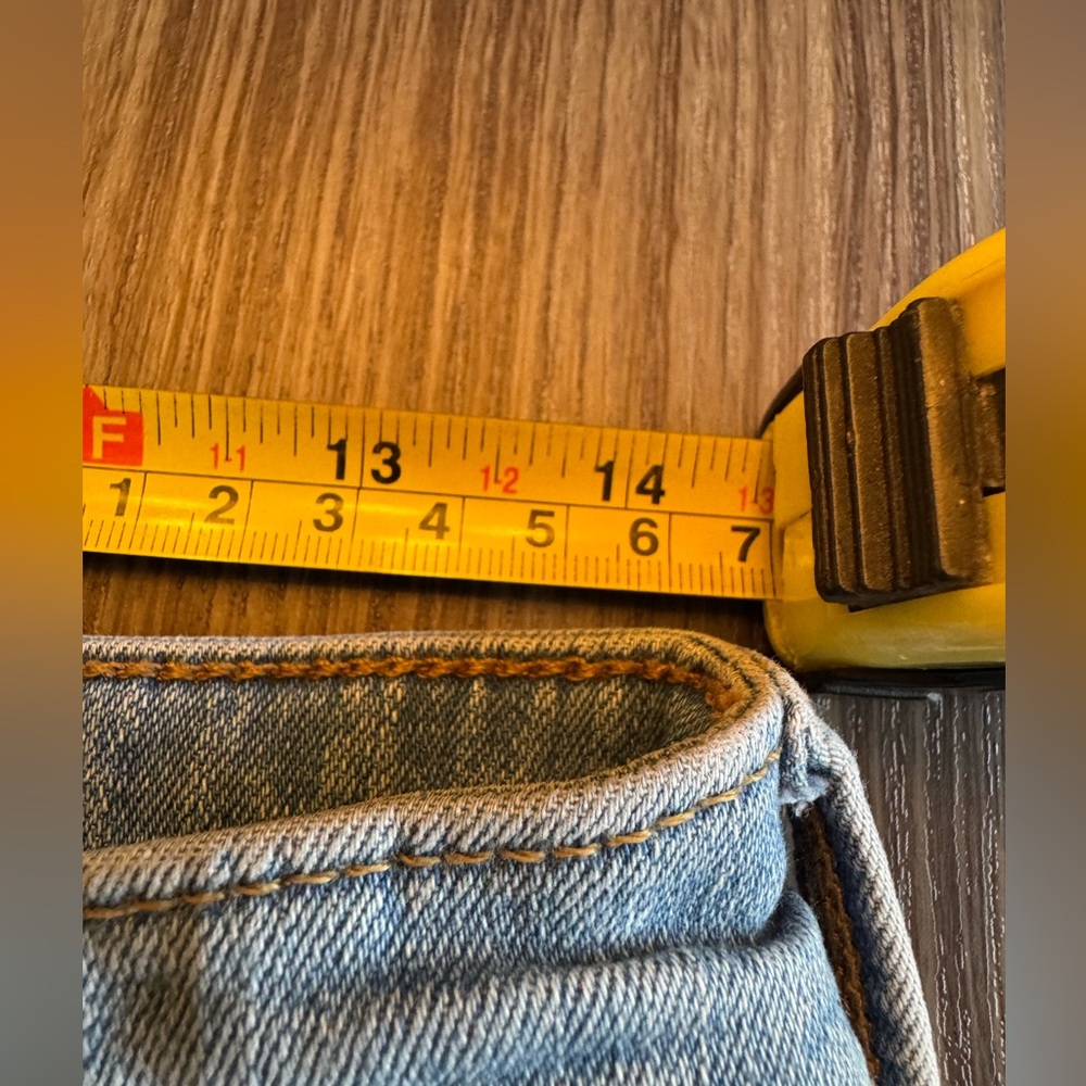 Universal Thread Medium Blue Ripped Skinny Jeans - Picture 7 of 7